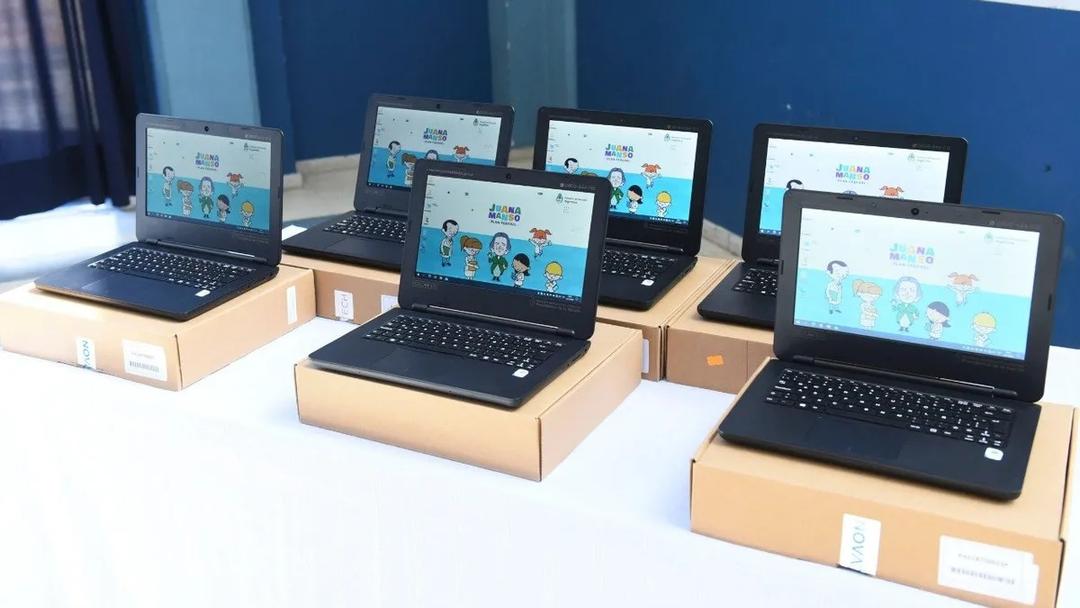 San Juan recibirá más de 20.000 netbooks para alumnos y 3.000 notebooks para docentes