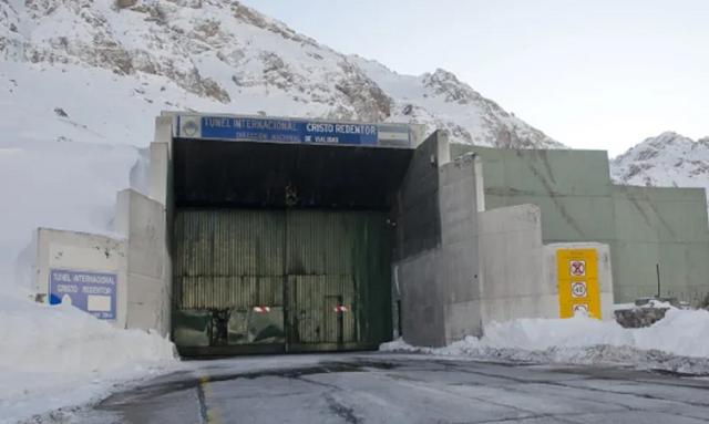 Los pasos a Chile quedaron cerrados por el mal tiempo en Cuyo
