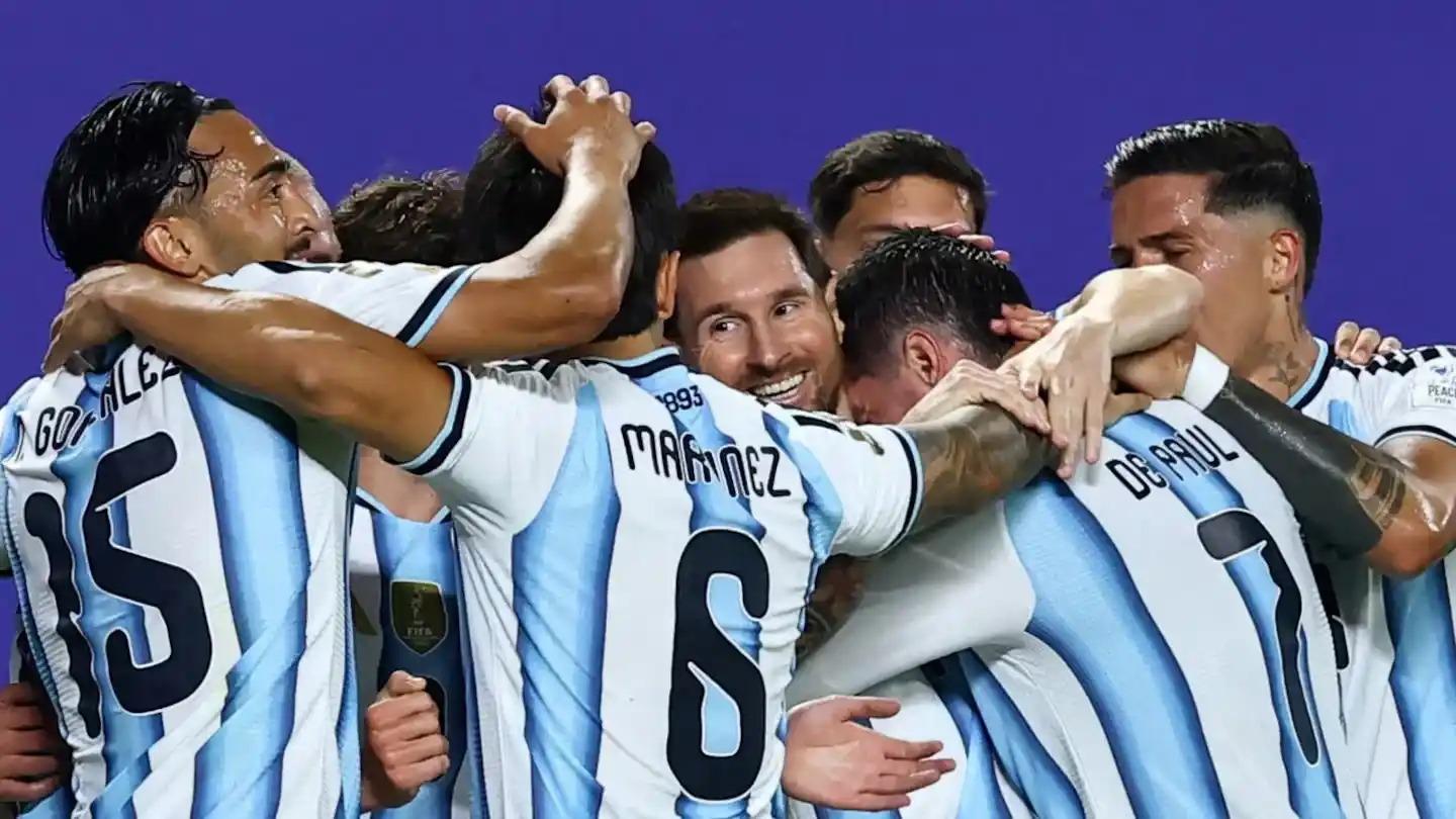 Scaloni movió piezas y la Selección ya tiene once para el cruce con Egipto