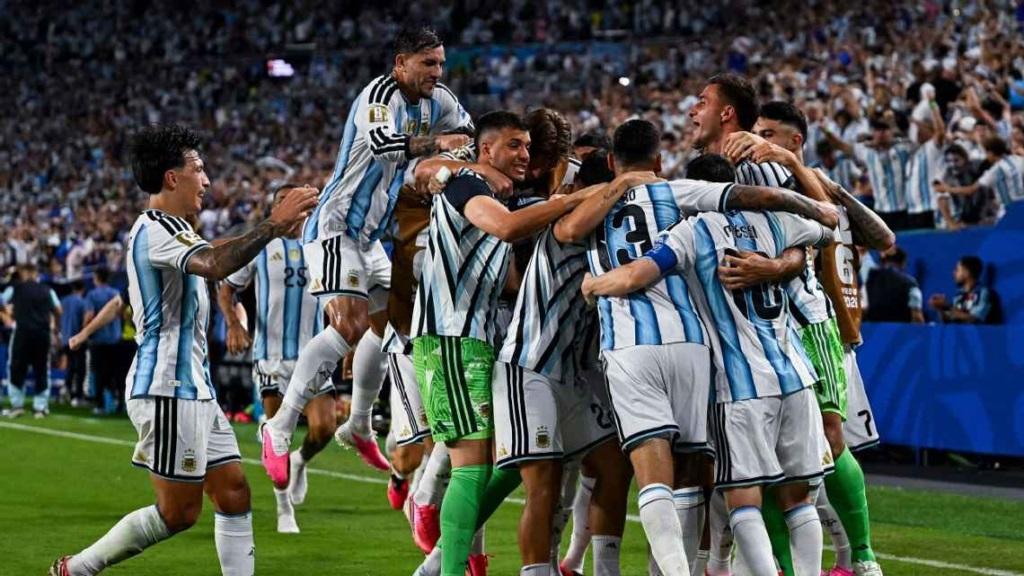 Scaloni retoca el equipo y ya perfila tres variantes para chocar con Egipto