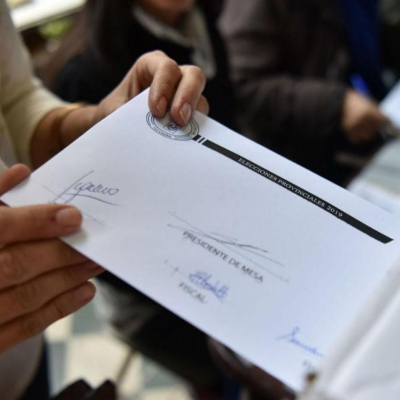 La Justicia Electoral encendió la alarma por la fuerte caída del voto joven