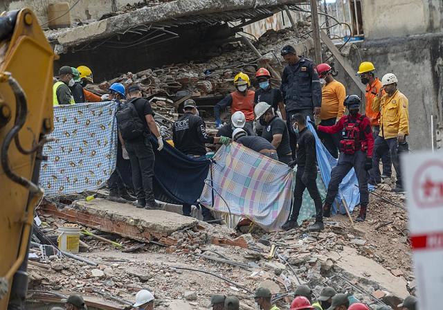 Venezuela elevó a 2.954 las muertes por el doble sismo y a 16.592 los heridos