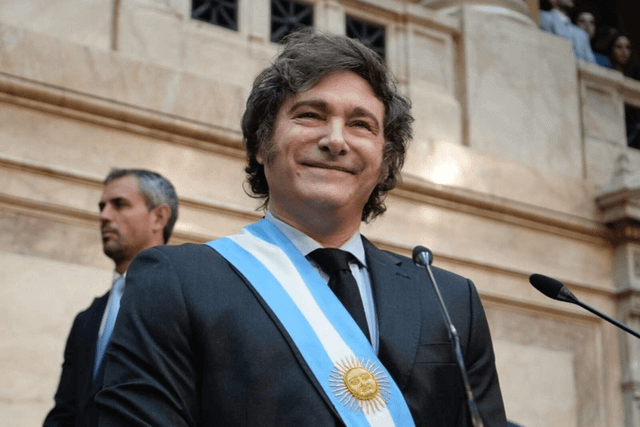 Milei confirmó que buscará la reelección en 2027 y aseguró que ya definió a su compañero de fórmula