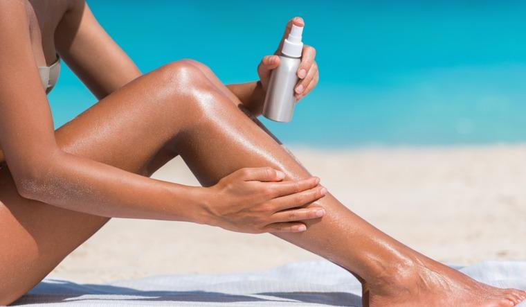 La Anmat frenó la venta de autobronceantes que se ofrecían por internet sin registro