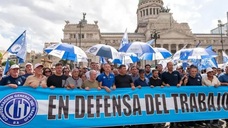 La CGT afina protestas y quiere una foto con el papa León XIV