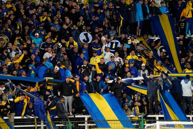 Conmebol castigó a Boca Juniors con una multa por actos discriminatorios en Brasil