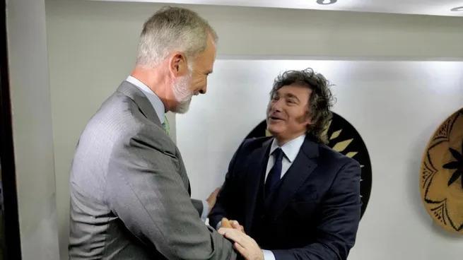 Milei sumó reuniones en Colombia y cerró su paso por Ecuador con varios acuerdos