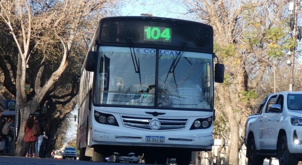 El Gobierno respondió a los empresarios del transporte y aseguró que no mantiene deudas con las empresas