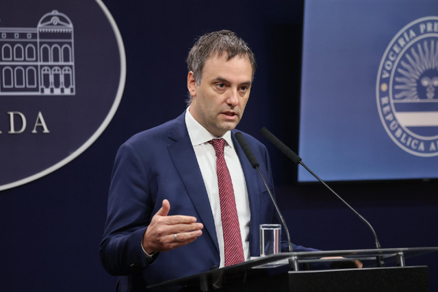 Nuevos datos sobre Adorni reactivan la tensión judicial y salpican al entorno de Milei