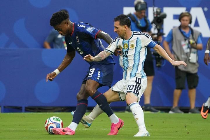 Argentina no pudo quebrar a Cabo Verde y la definición se estiró al alargue