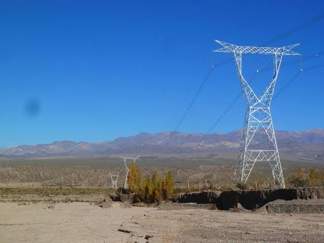 Vicuña se aseguró un cupo clave para la energía y gana terreno en San Juan