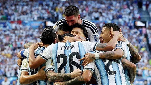 Con tres cambios, así saldrá Argentina a jugarse el pase a cuartos