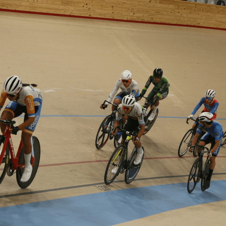 Todo listo para otra fiesta del ciclismo: esperan 40 corredores en el Velódromo Vicente Alejo Chancay
