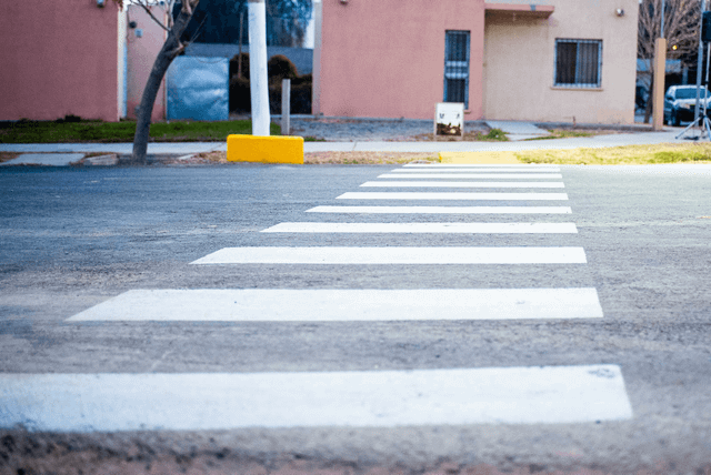 Con fondos municipales, Miodowsky inauguró la pavimentación del barrio Conjunto 8