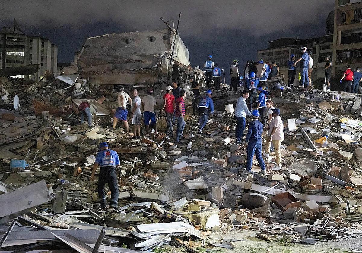 Venezuela sigue en vilo tras los sismos: ya son 32 los muertos y hay más de 700 heridos