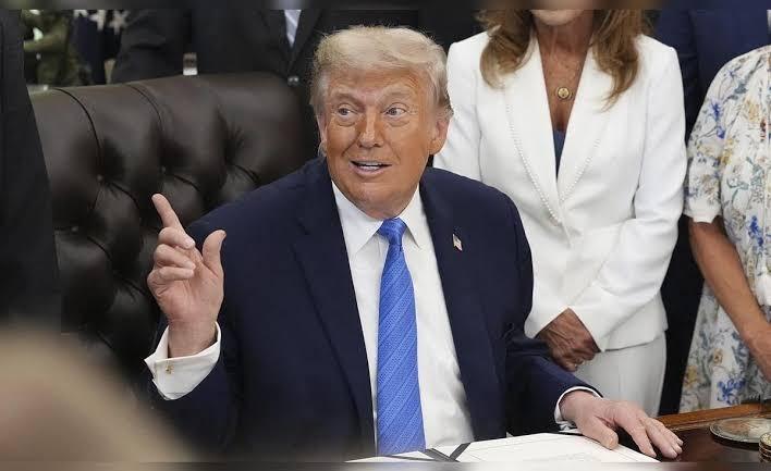 Trump dio por cerrado un pacto con Irán y habilitó la apertura de Ormuz