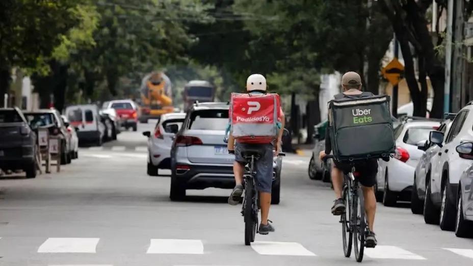 Uber mueve una ficha gigante y se queda con Delivery Hero, la dueña de PedidosYa