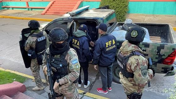 La Policía Federal trasladó desde Perú a un argentino requerido por un homicidio agravado