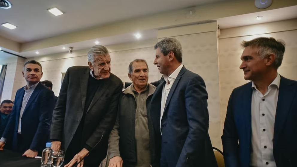Gioja marcó distancia con Uñac y dejó una frase que hizo ruido en San Juan