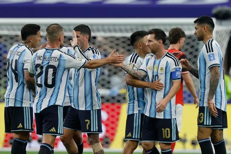 Argentina ya tiene el primer puesto y aguarda a su rival de octavos