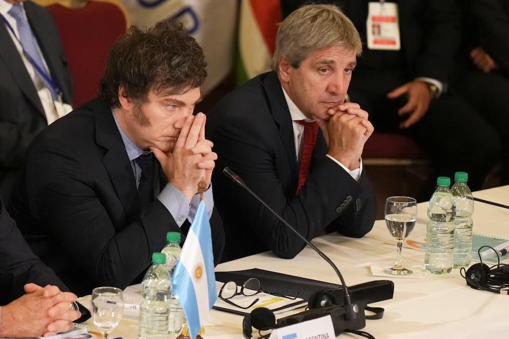 Mejoran exportaciones, reservas y actividad, pero el consumo continúa rezagado y persisten alertas políticas