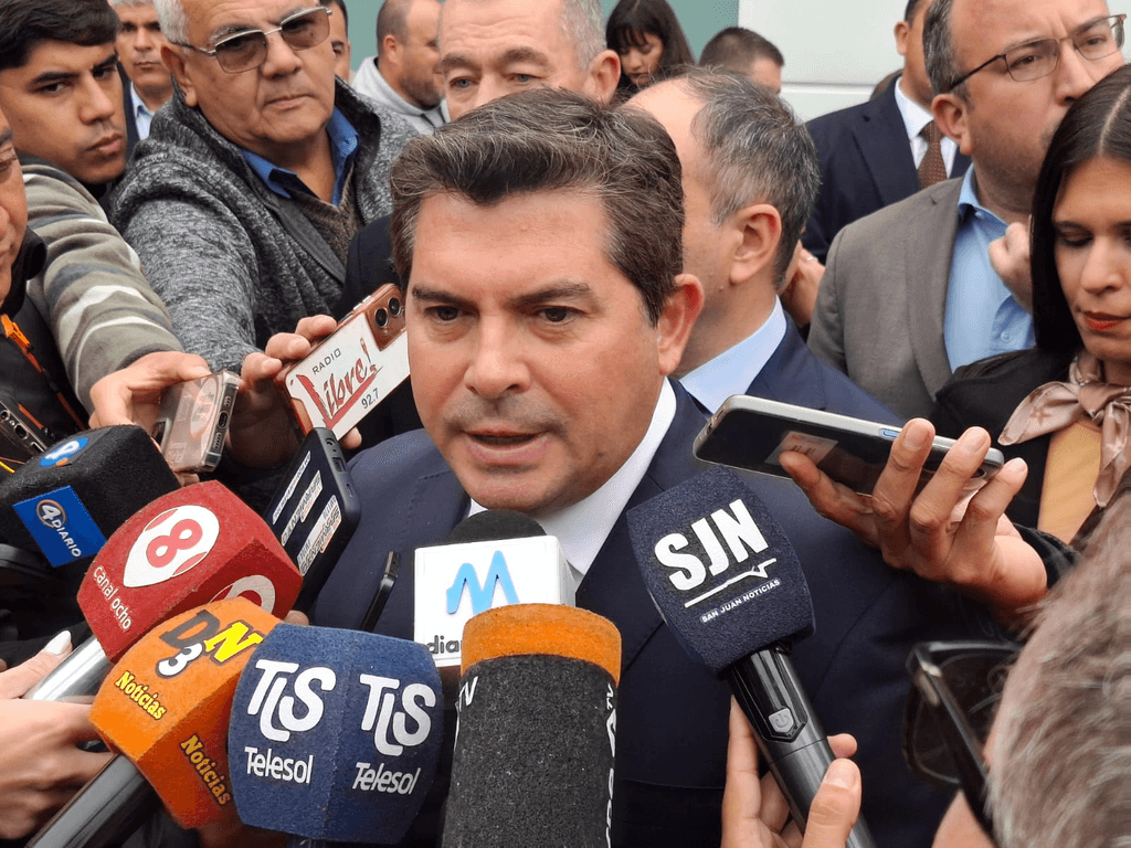 Orrego salió a bancar el Bono San Juan y dijo que apunta a mover la infraestructura provincial