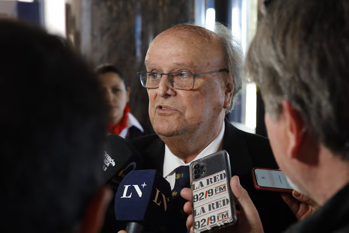 De Mendiguren va a la Justicia tras los dichos explosivos de Milei