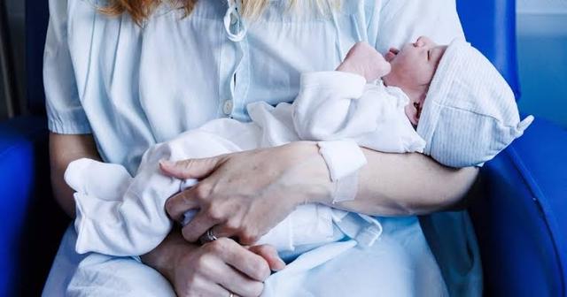 La paternidad y la maternidad pierden centralidad en los proyectos de vida en Argentina