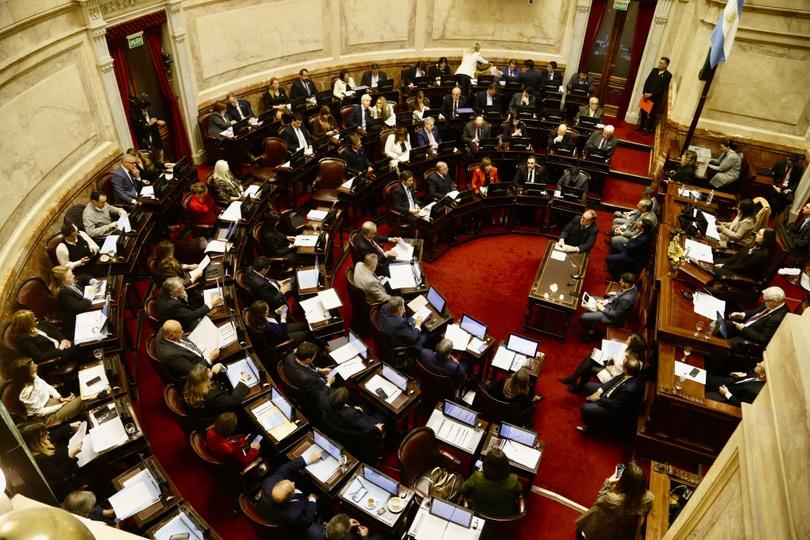 El Senado ratificó a Carlos Mahiques entre apoyos cruzados y fuerte rechazo kirchnerista