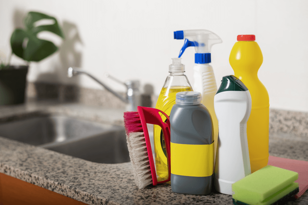 La ANMAT frenó la venta de siete productos de limpieza e higiene importados