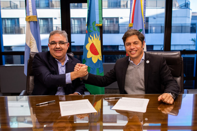 Kicillof destacó el diálogo con Llaryora y buscó bajar el tono en Córdoba