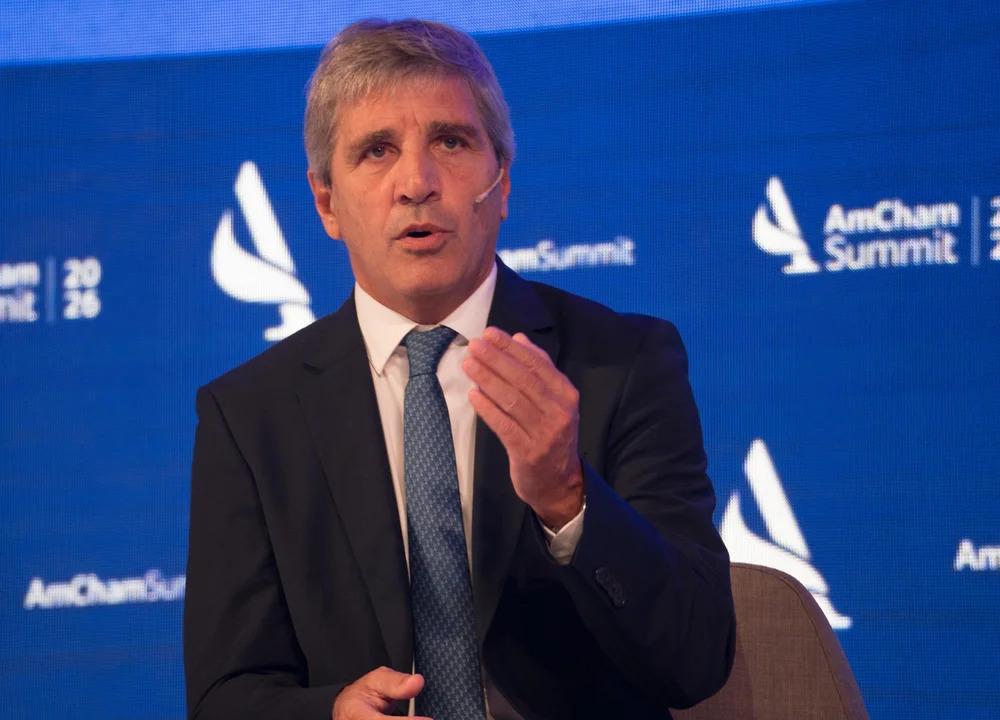 S&P le dio un espaldarazo a la Argentina y ve menos tensión en la economía