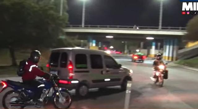 Cruce peligroso y poca iluminación: vecinos reclaman soluciones en una transitada zona de Rawson