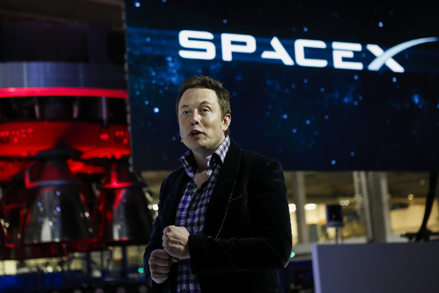 SpaceX incorpora oficios técnicos para sostener su expansión en inteligencia artificial