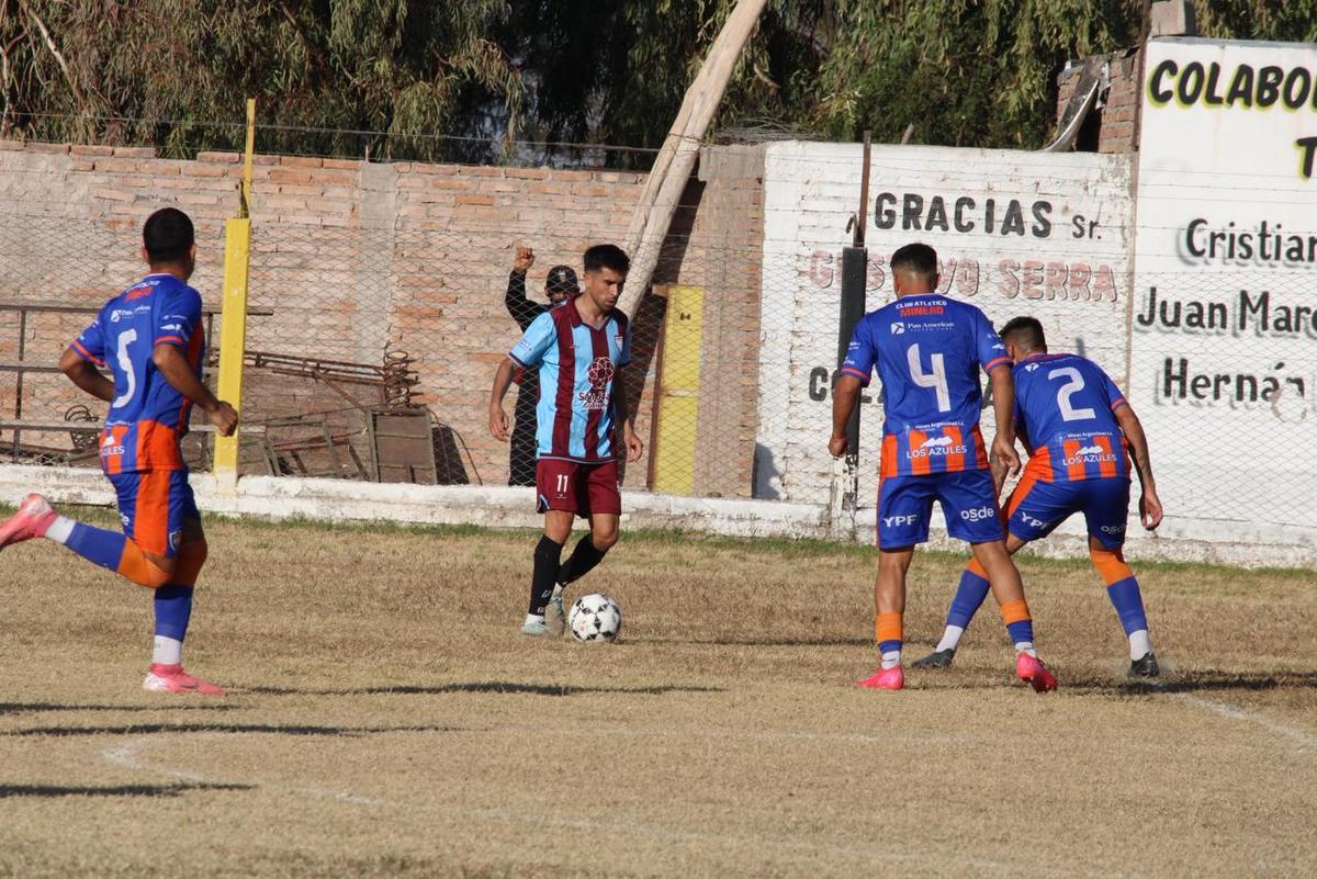 Colón dio el golpe y Mineros también se metió entre los cuatro mejores