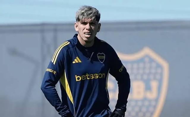 Carlos Palacios evalúa salir de Boca y quiere volver a Chile