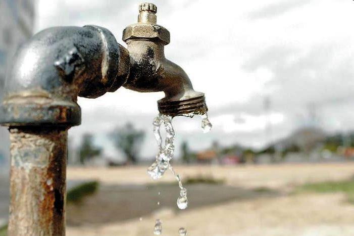 OSSE advirtió por baja presión y menos agua en varias zonas de Sarmiento
