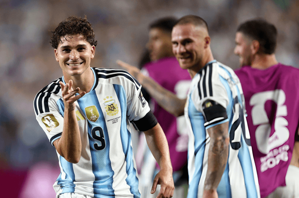 Argentina lo aguantó en Kansas City, lo quebró en el alargue y ya mira a semifinales
