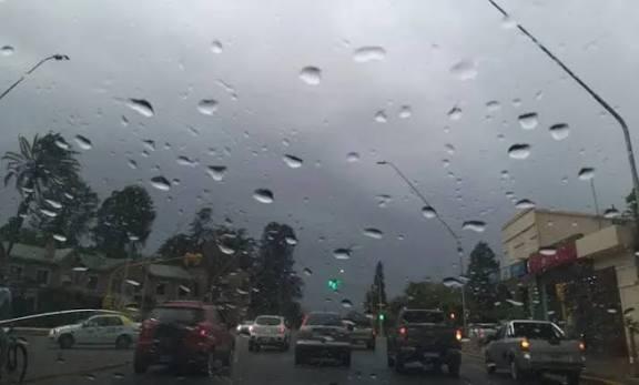 Sábado gris en San Juan: chaparrones aislados, viento sur y una tarde bien fresca