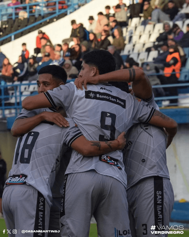 San Martín hizo negocio grande y superó a Atlanta en un duelo bravo