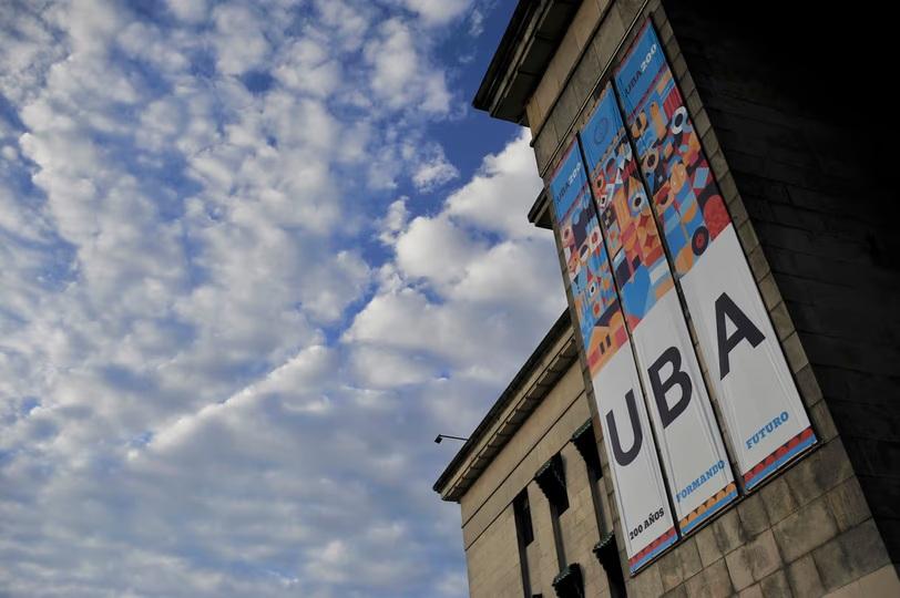 Tras la marcha, la Rosada abrirá una mesa con rectores por los fondos