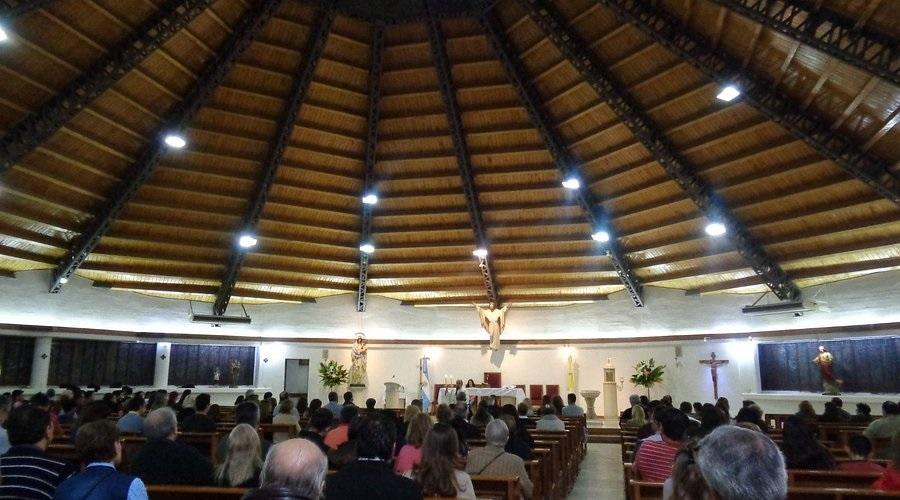 Increíble robo en una histórica parroquia de San Juan: desaparecieron $3 millones de las limosnas