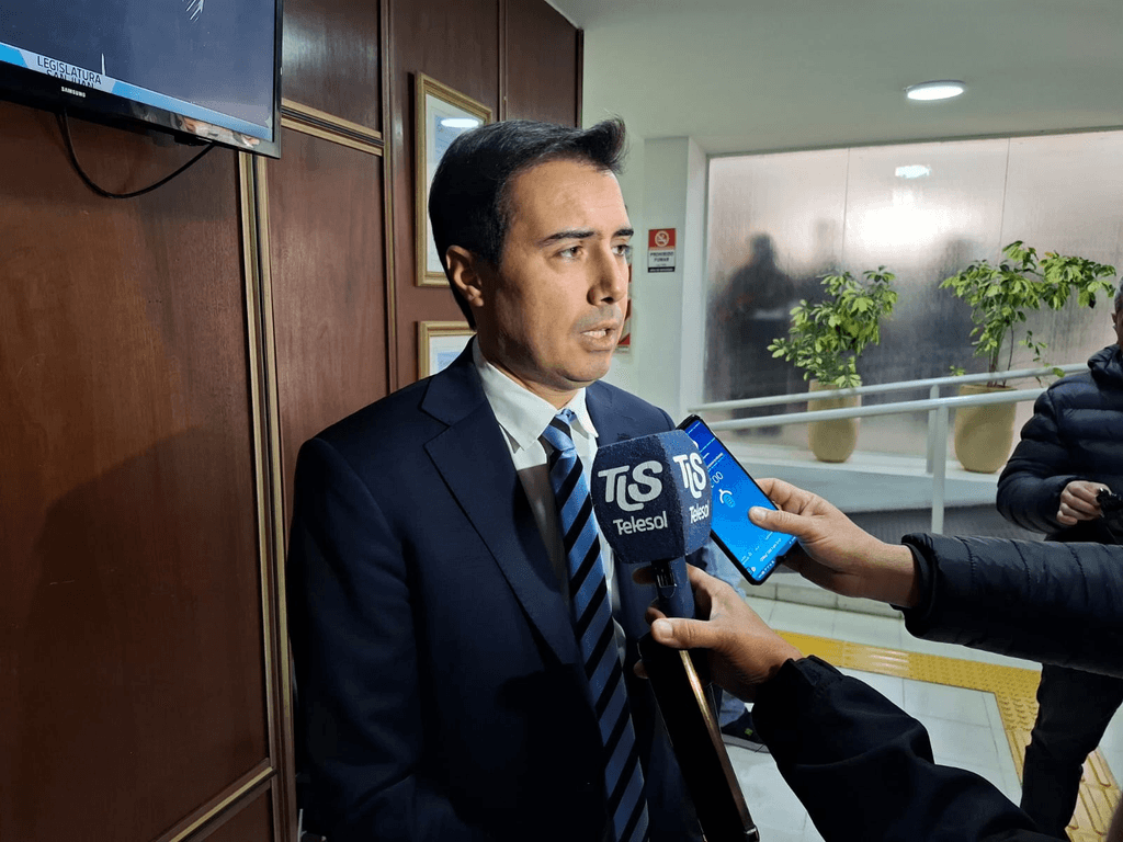 Rueda se alineó con Orrego y la Cámara volvería a fijar postura por el reclamo de La Rioja