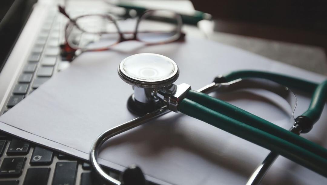 PAMI habilita el recambio del médico de cabecera con trámite gratuito y en dos modalidades