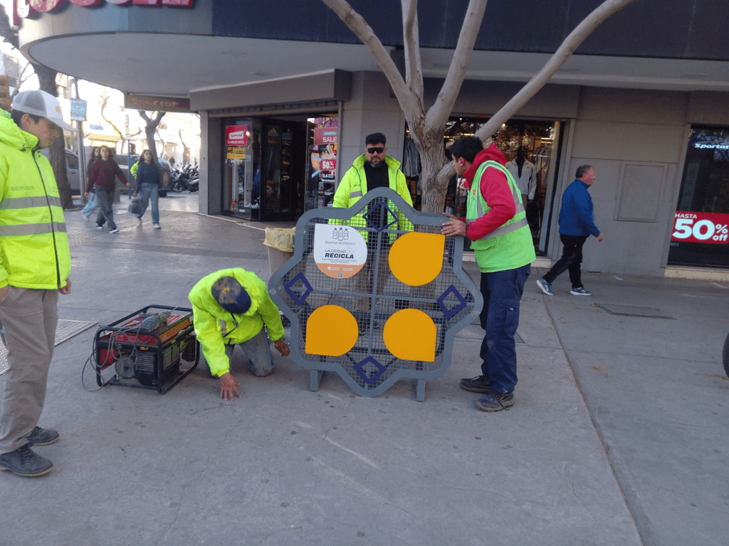 Suman contenedores para botellas PET y empujan fuerte el reciclado en San Juan