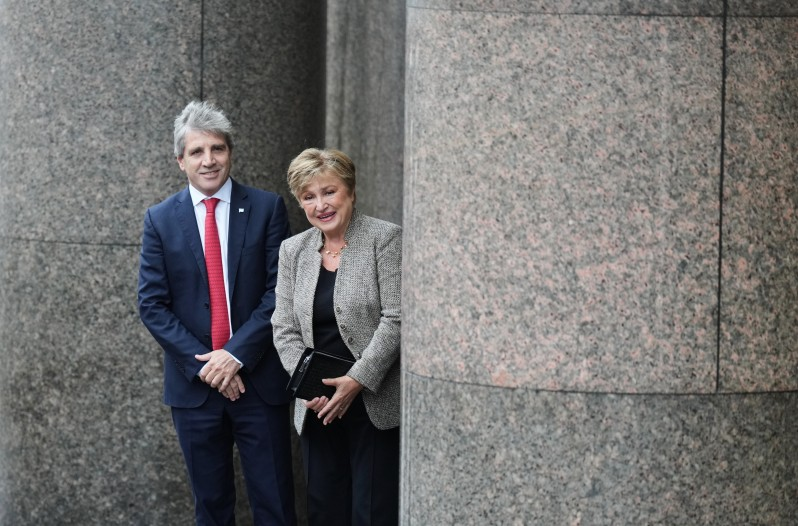 Georgieva dejó entrever que al dólar le falta un empujón para sumar reservas