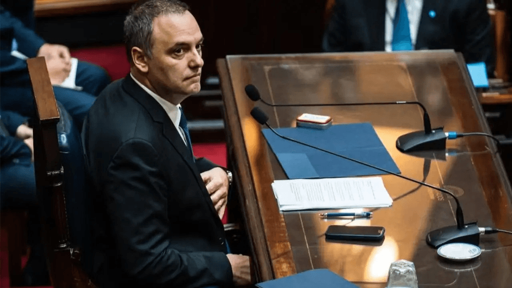 El PRO va por la citación de Adorni, pero el oficialismo ya tendría los votos para frenarla