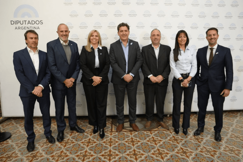 San Juan suma presión en el Congreso para premiar las bebidas con jugos naturales
