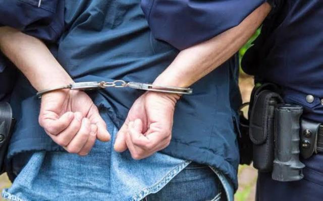 Cinco policías quedaron detenidos por la denuncia de una agresión en la Comisaría 31ª