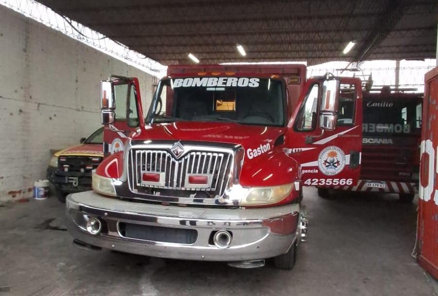 Chimbas incorporó una ambulancia donada desde Estados Unidos en el Día del Bombero Voluntario
